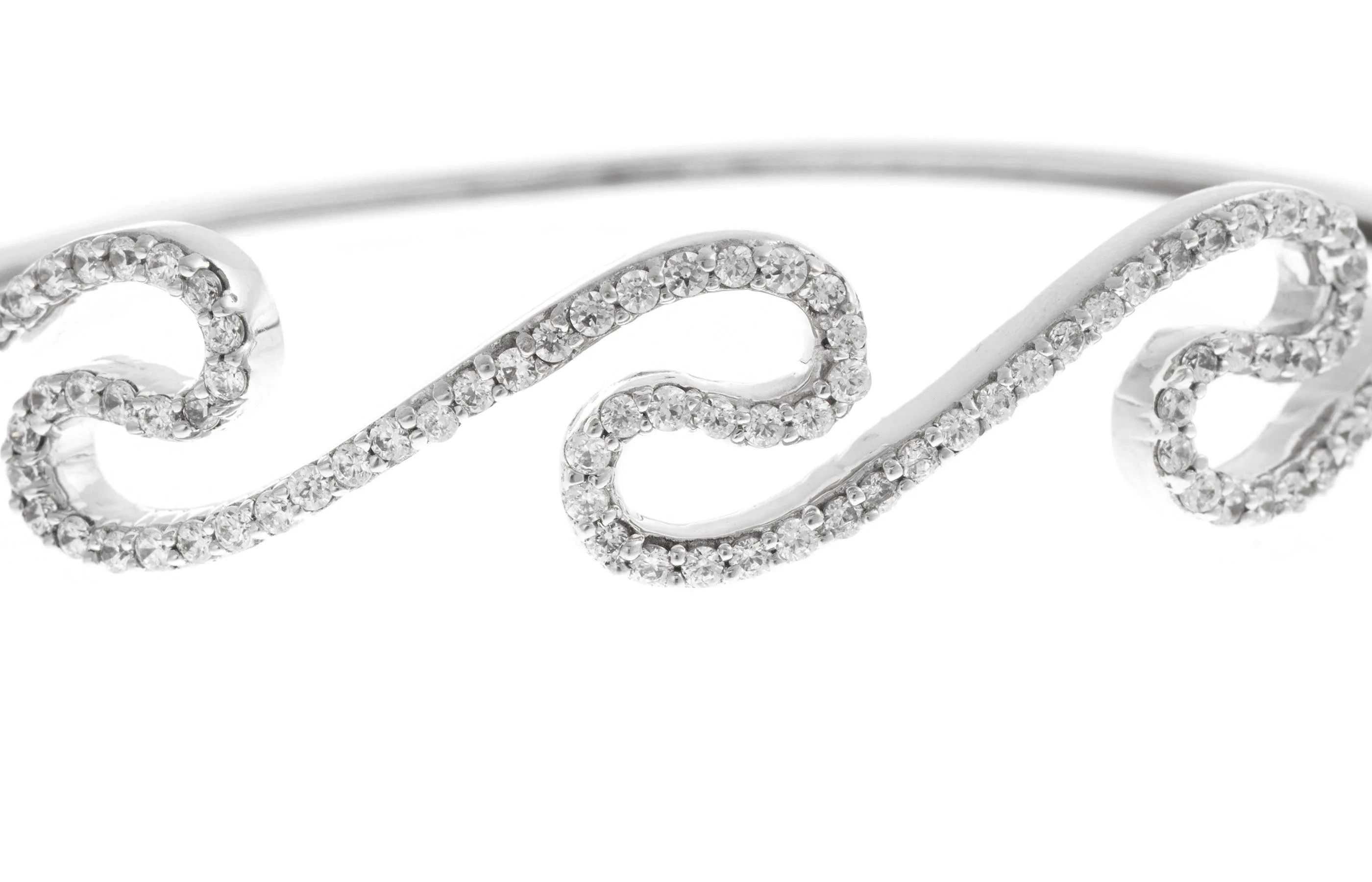 18ct White Gold Bangle with Cubic Zirconia Stones (16.7g) (B-1457)