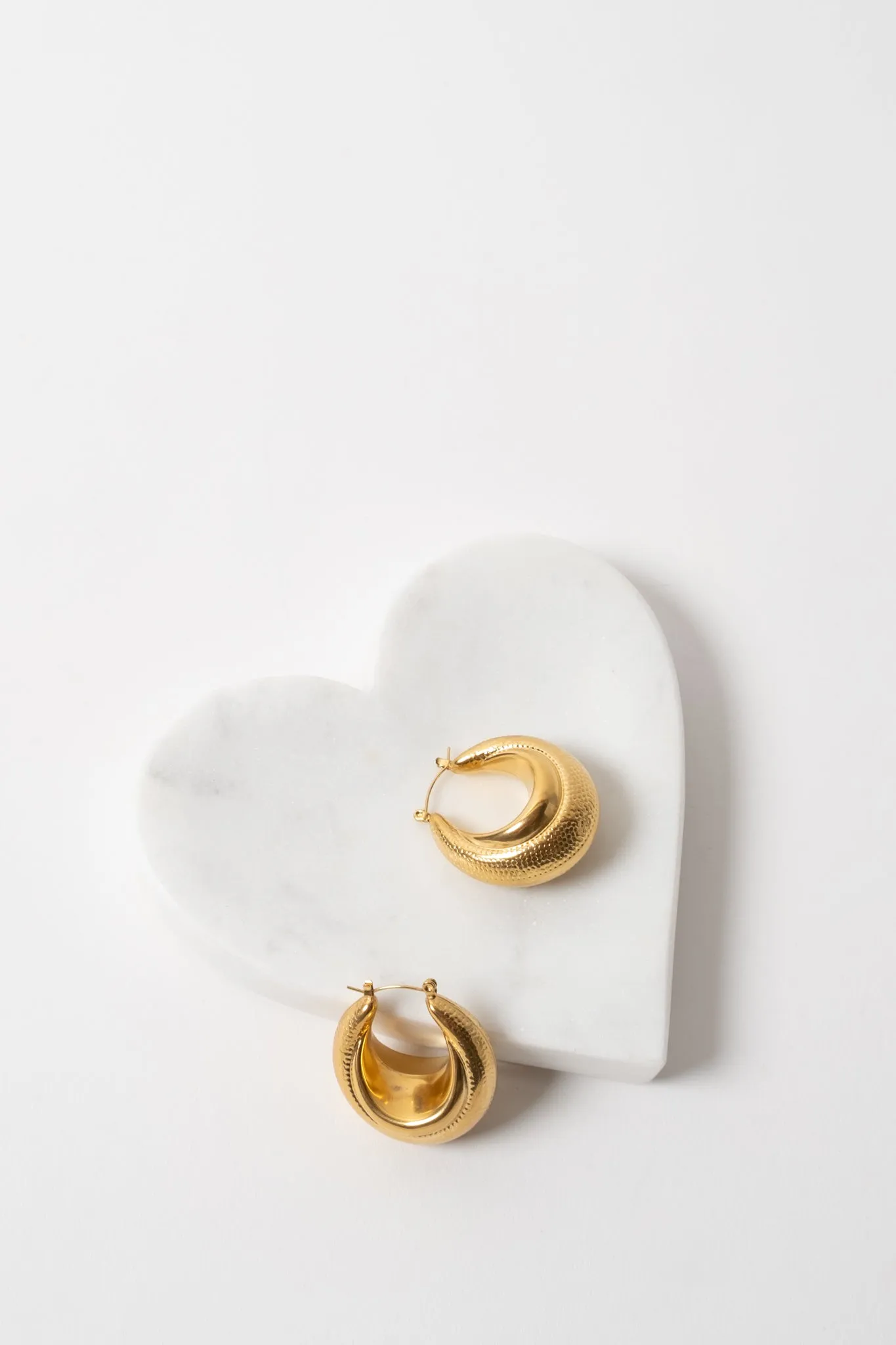 Cynthia Puffy Hinge Hoops