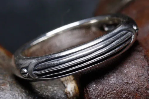 Fin Thin Ring