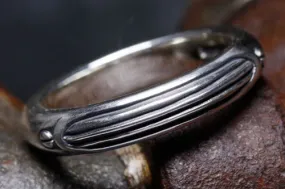Fin Thin Ring