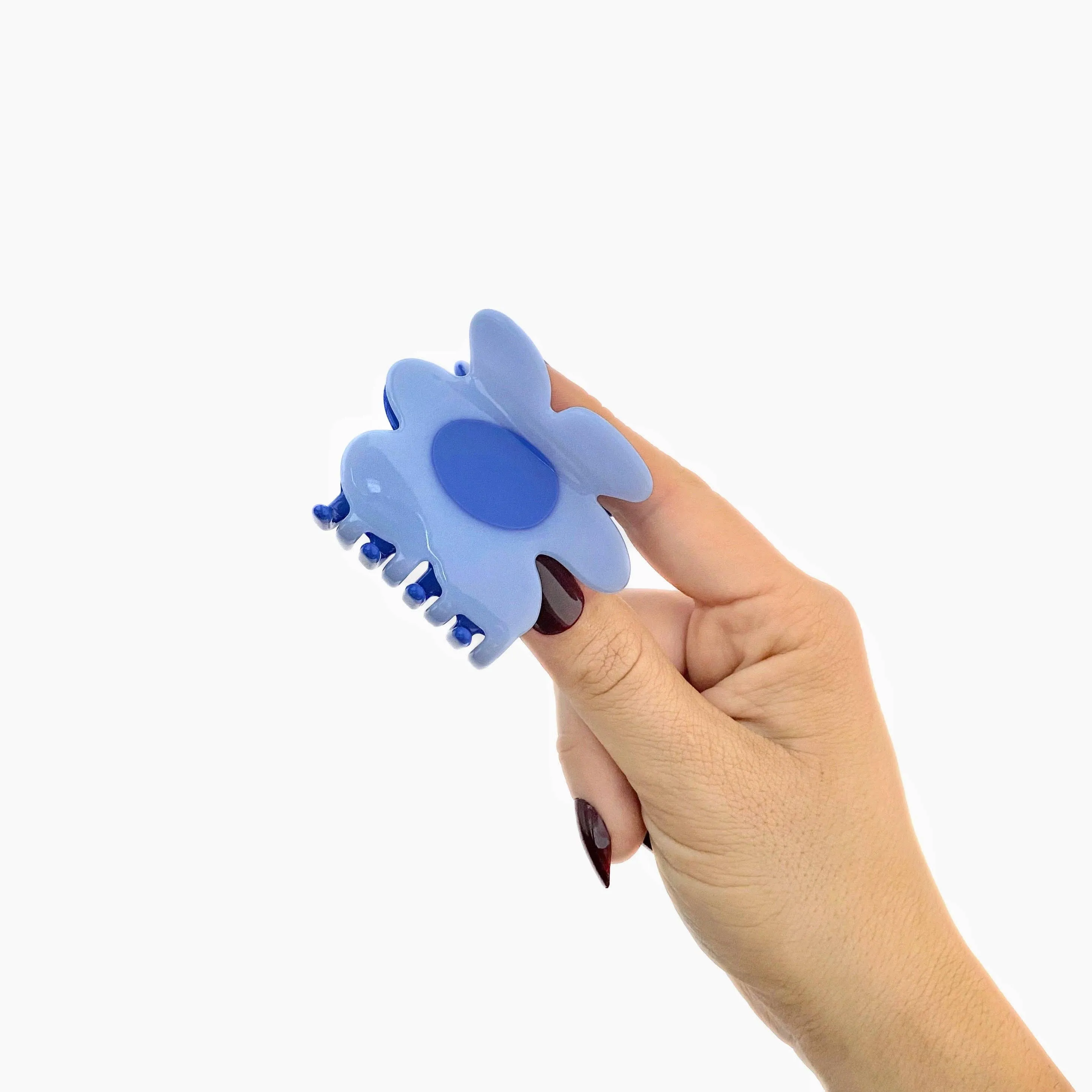 Flower Claw - Periwinkle   Blue