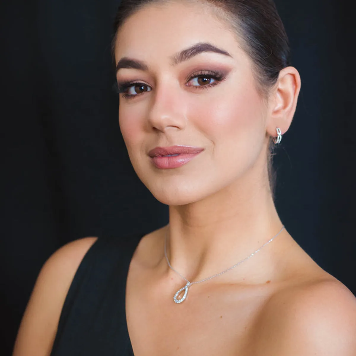 Georgini Sterling Silver Goddess Link Hoop Earrings