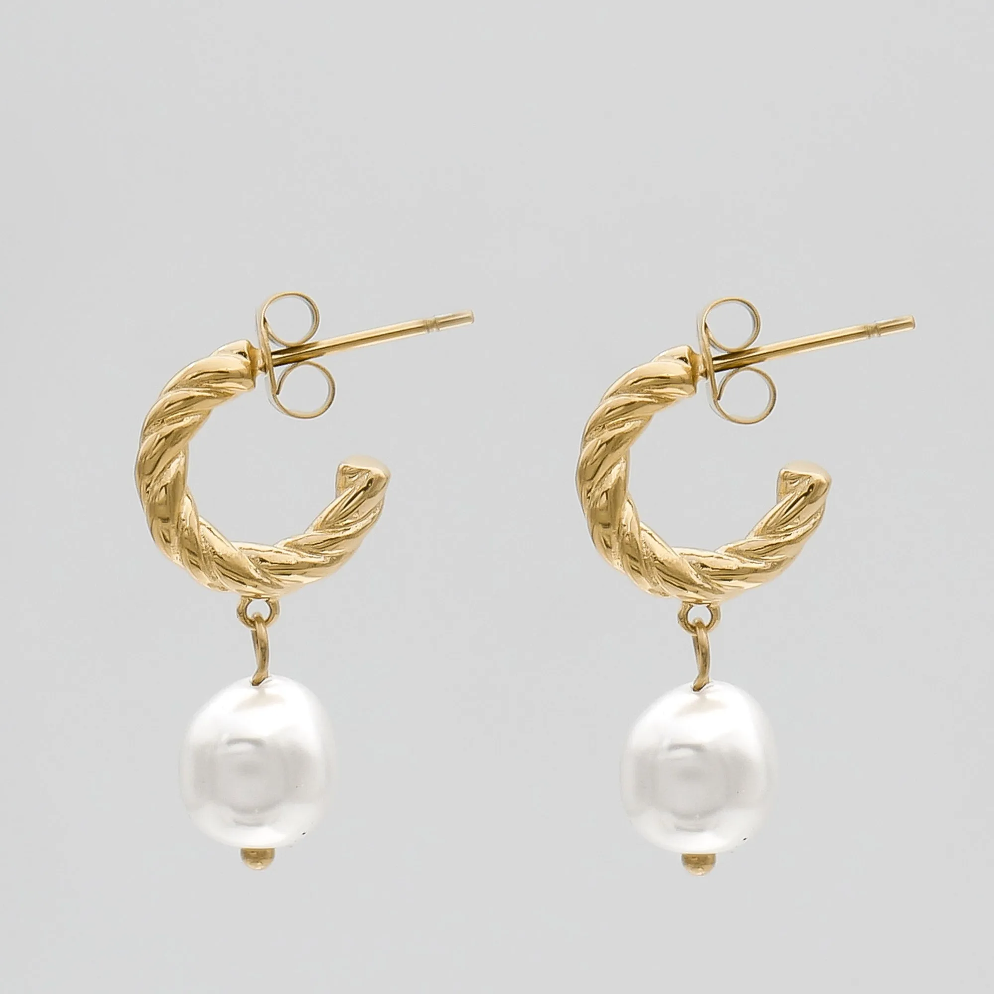 Grace pearl earrings