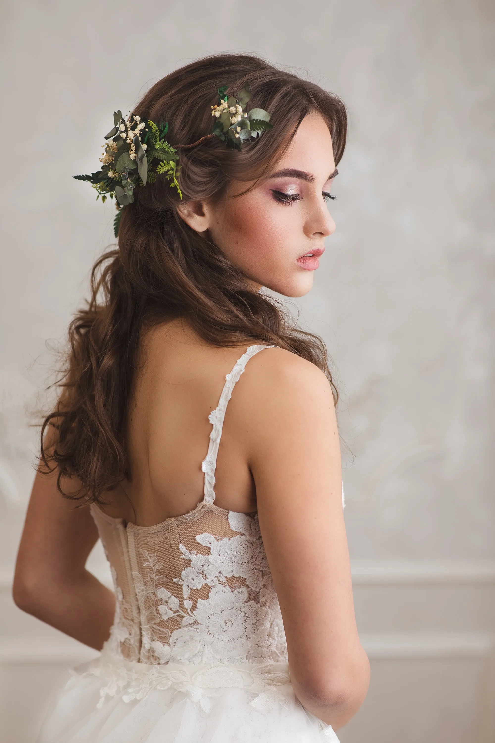 Greenery bendable bridal vine with baby's breath Bridal accessories Eucalyptus flower comb Wedding hair comb Flexible Shapable hair vine