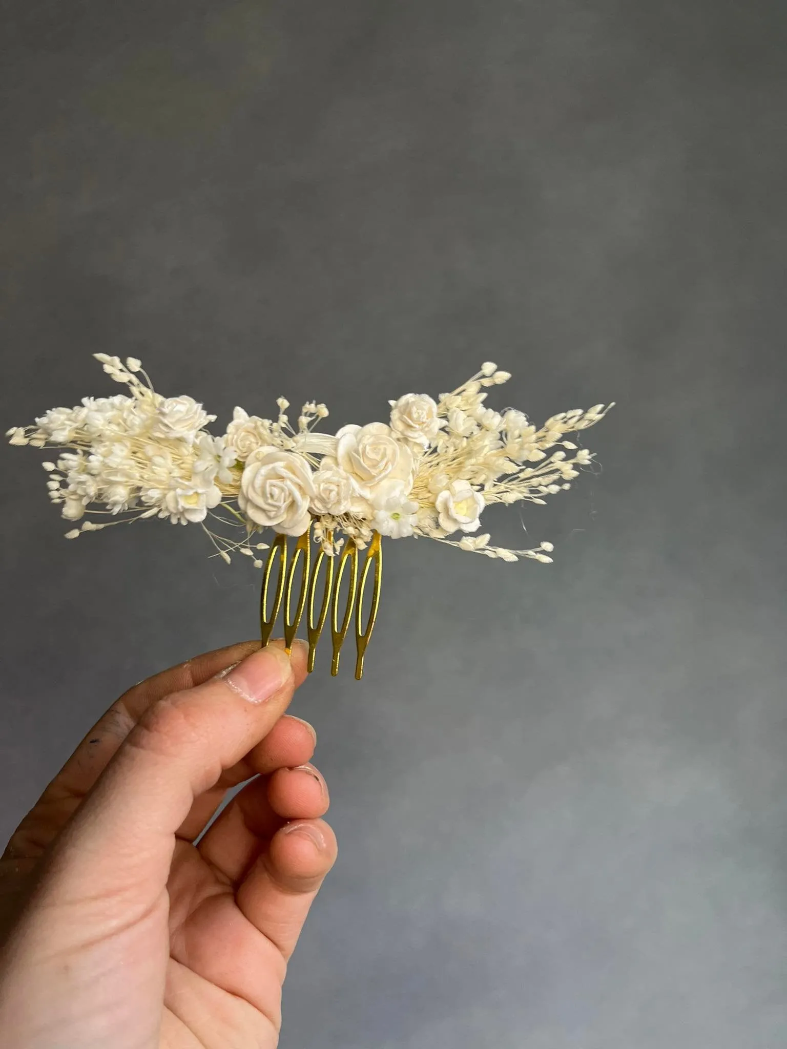 Ivory bridal flower comb