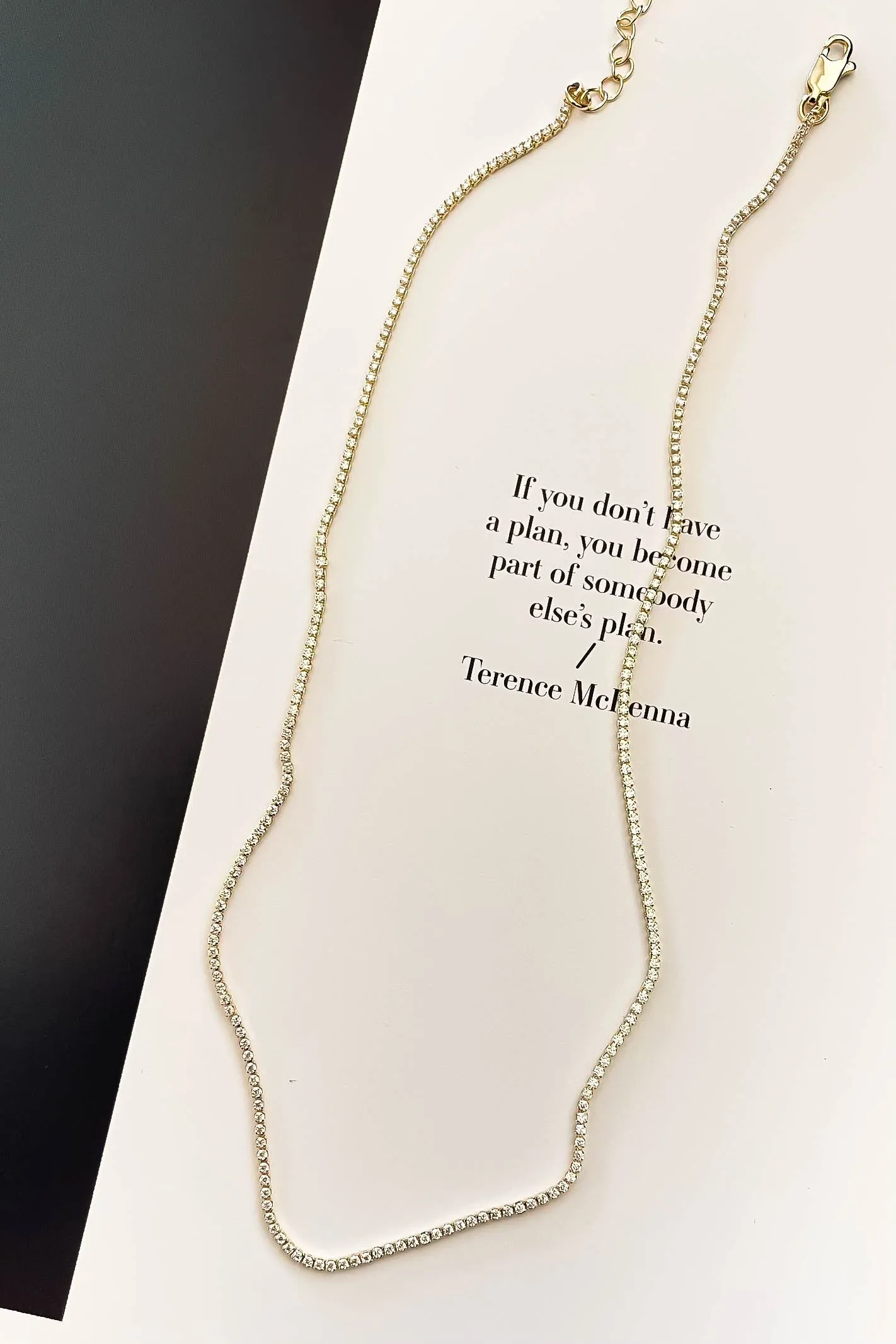 JACQUIE CRYSTAL CHAIN NECKLACE