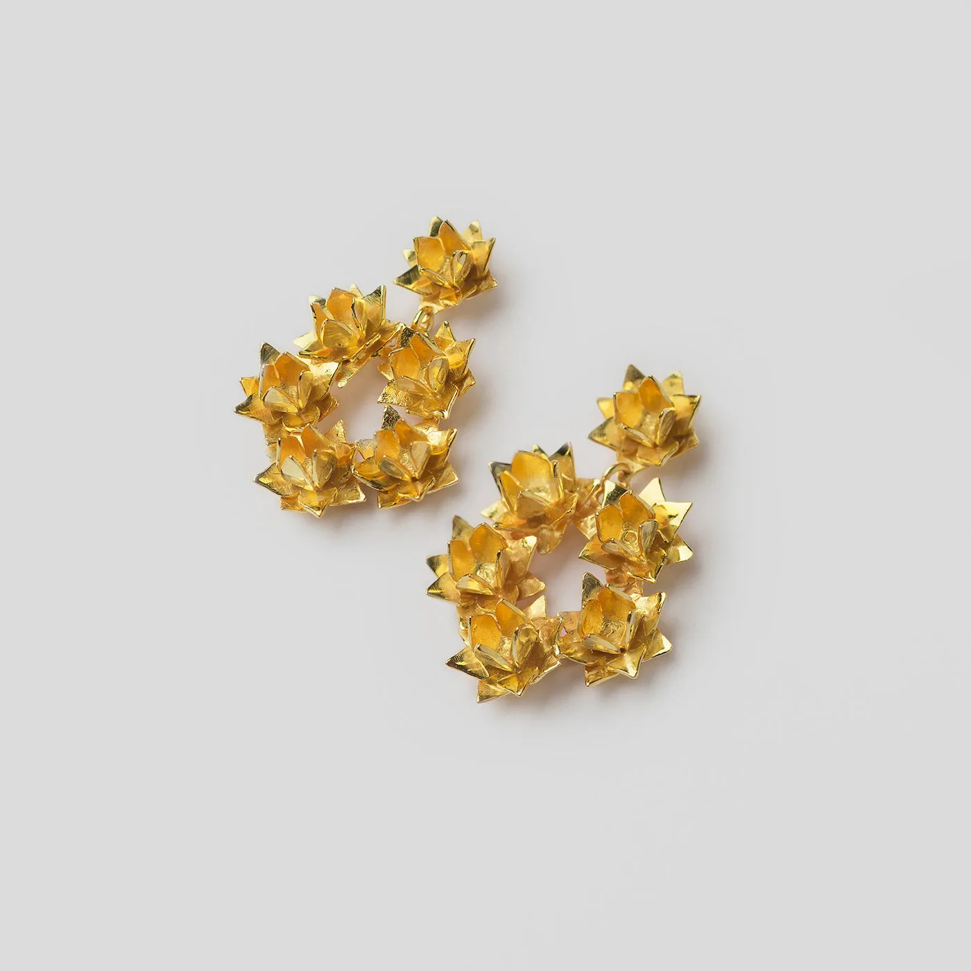 Lotus Wreath Earrings - Gold