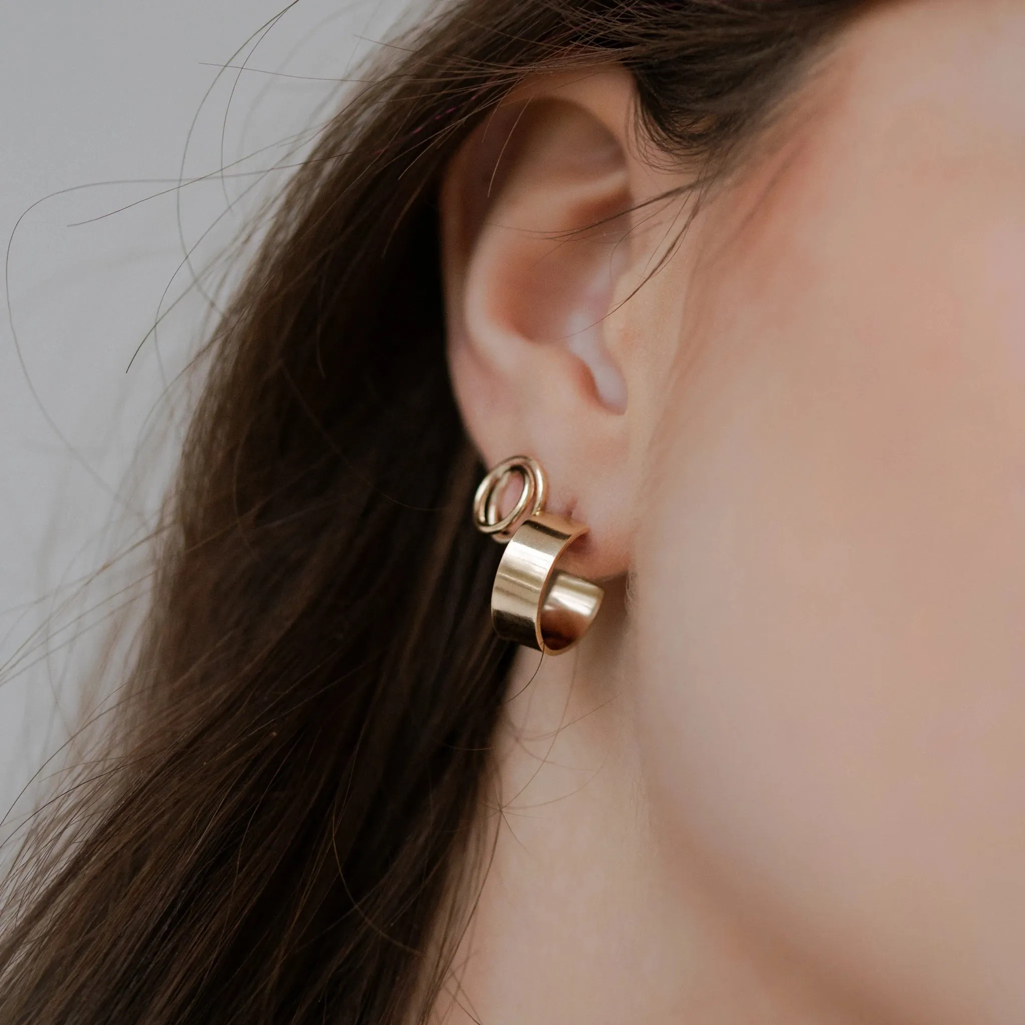Mini Everlasting Stud Earrings - 9kt Gold