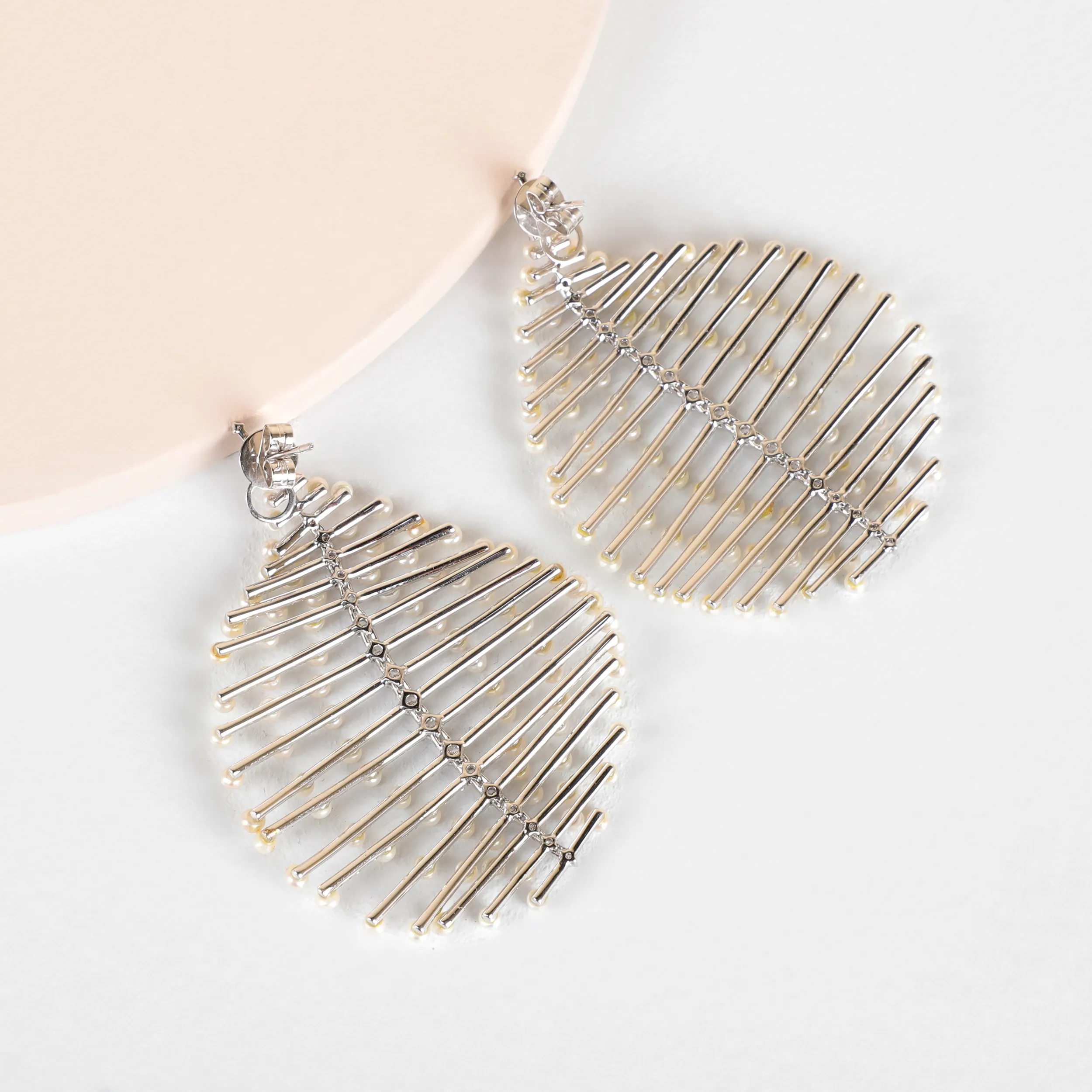 Nazakat Pearl Earrings