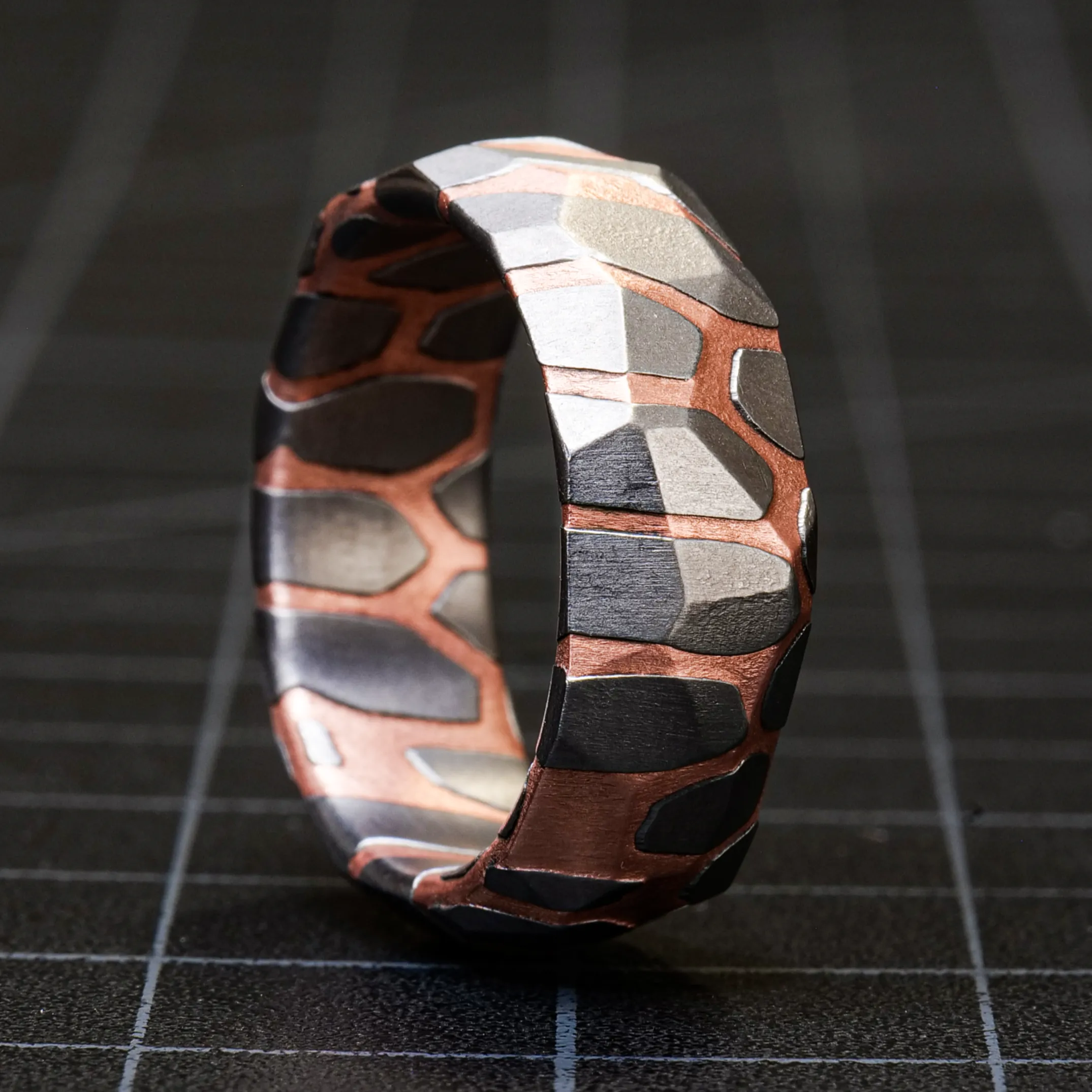 Obsidian Superconductor Ring