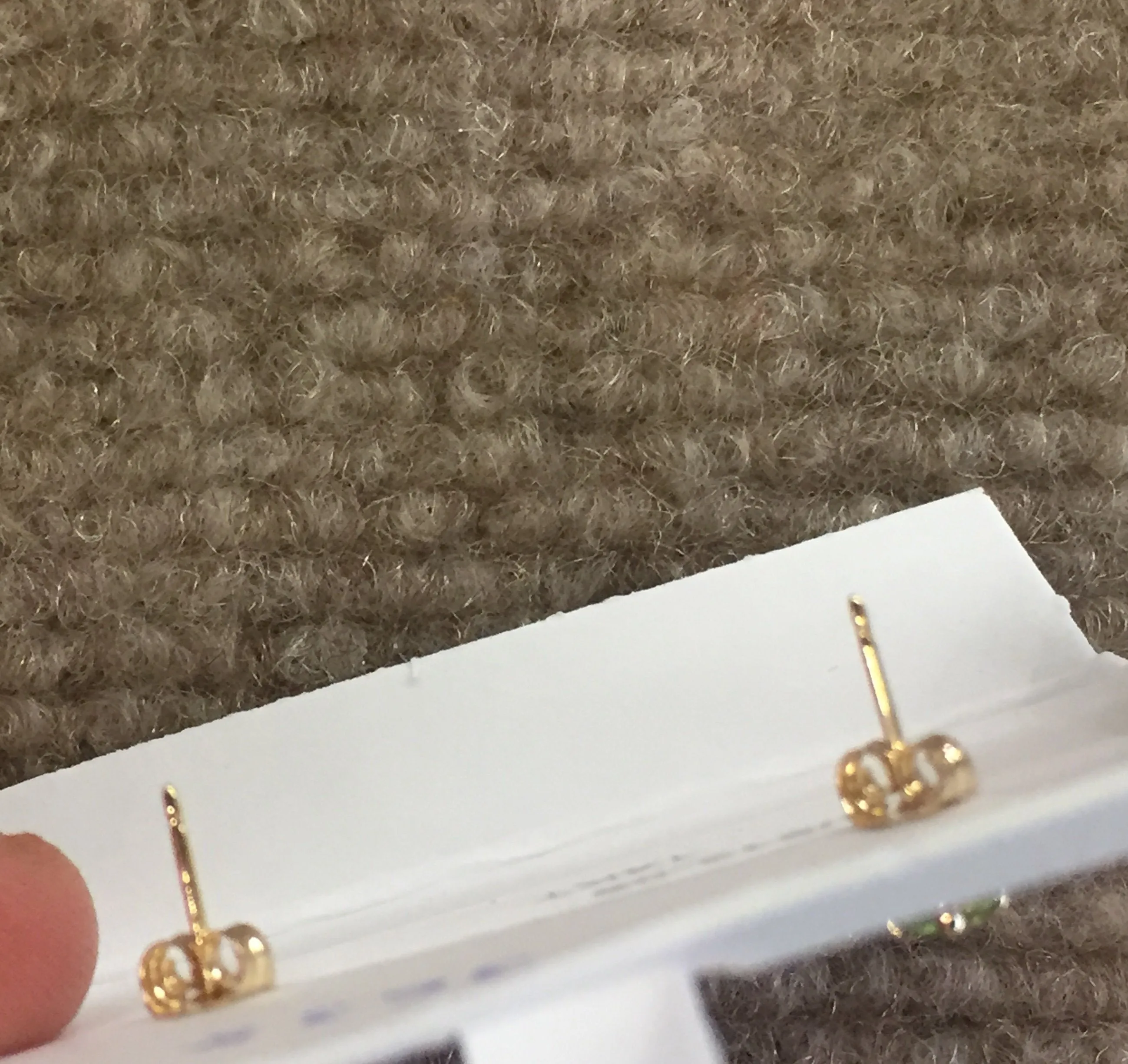 Peridot 14 K Yellow Gold Stud Earrings