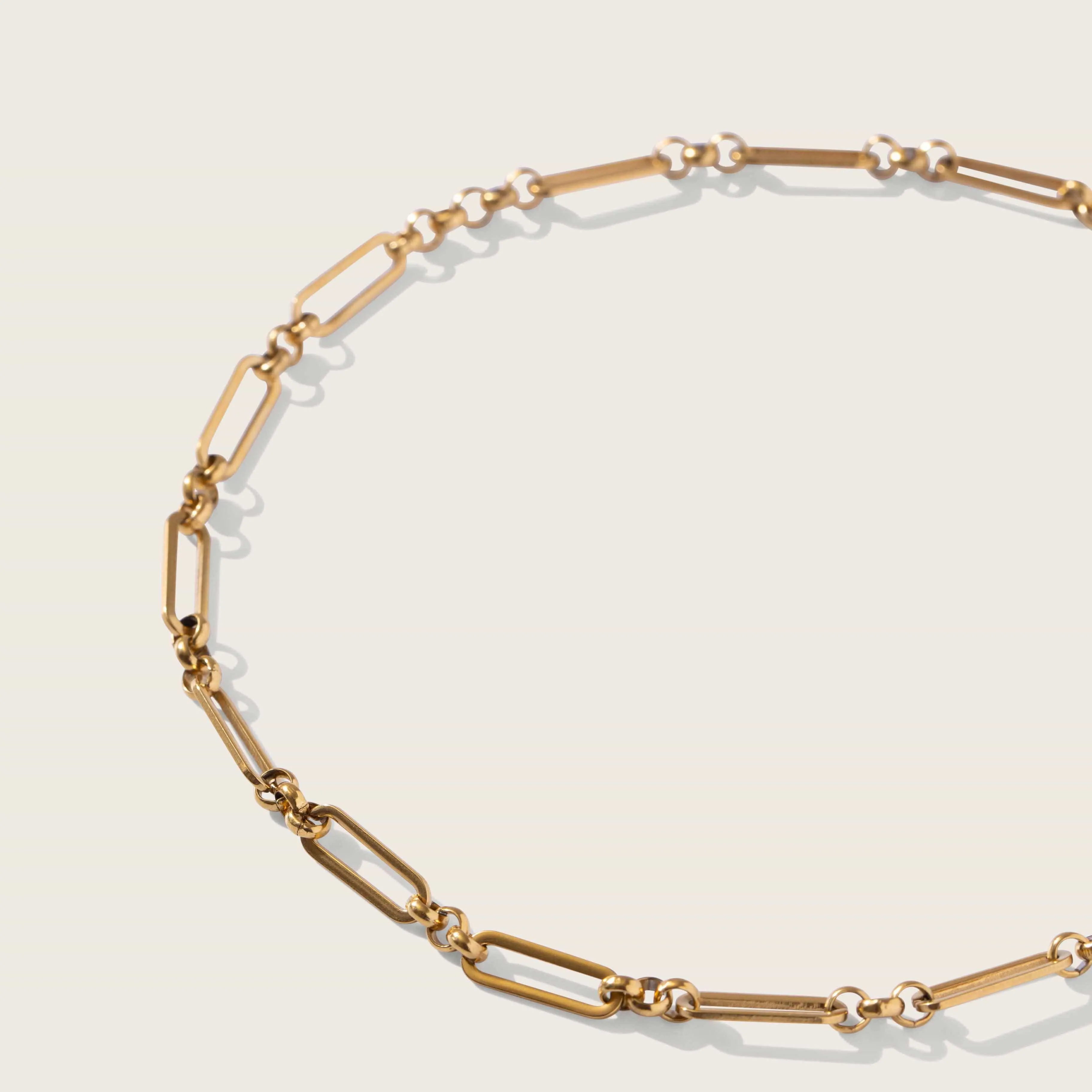 Solar Link Chain in Gold