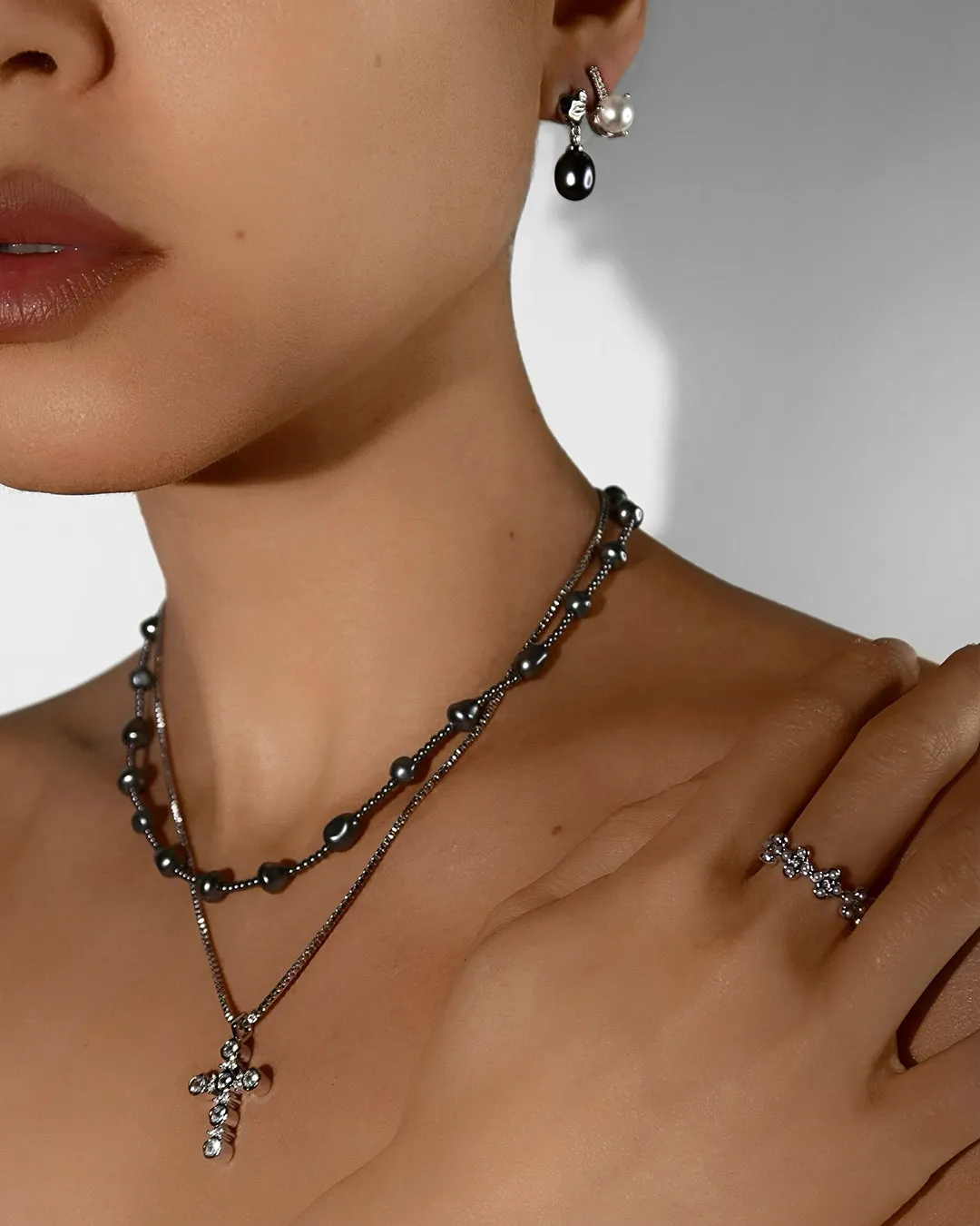 The Pave Post Pearl Stud